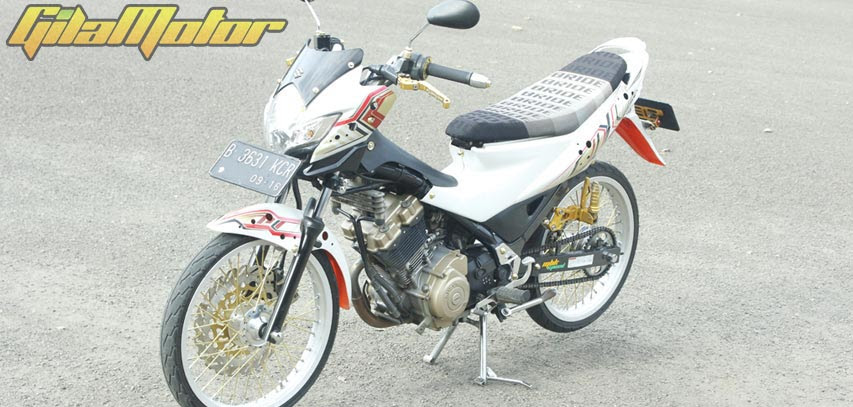 Modifikasi Suzuki Satria FU150 2011 Cukup Main Halus Modifikasi Suzuki Satria FU150 2011 Cukup Main Halus
