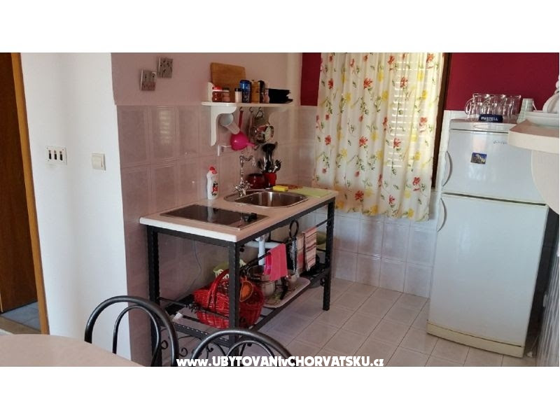 podgora chorvatsko mapa Apartmány Dražena Čaklje | Podgora, Chorvatsko Čaklje dovolená podgora chorvatsko mapa