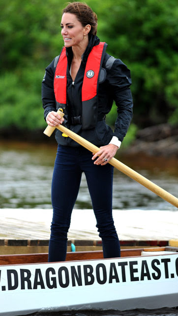 Kate Middleton Jadi Pendayung