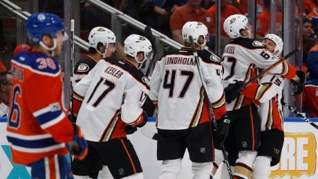 HKN Ducks Oilers 20170430