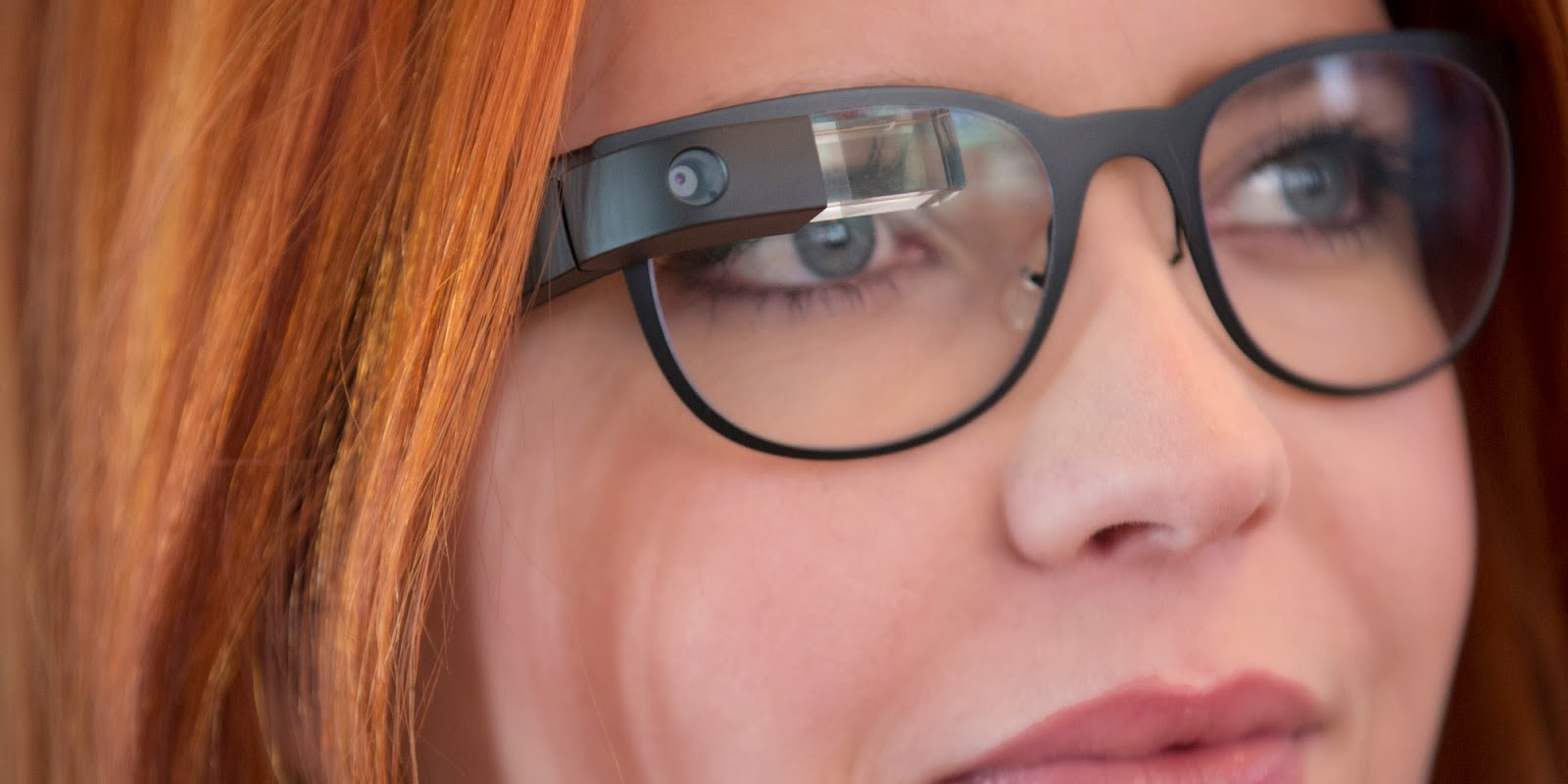نظارات Google Glass الذكية تدشن عودتها من جديد