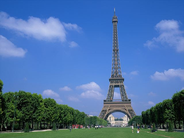 フランス エッフェル塔の観光 見所について 現地オプショナルツアーの みゅう