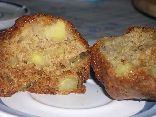 MUFFINS INTEGRALES DE MANZANA Y CANELA