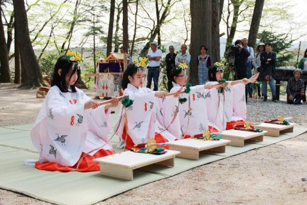 紀元2600年 浦安の舞 川内村公式ホームページ