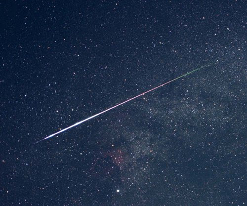 流れ星を見るなら流星群の時期を知ろう