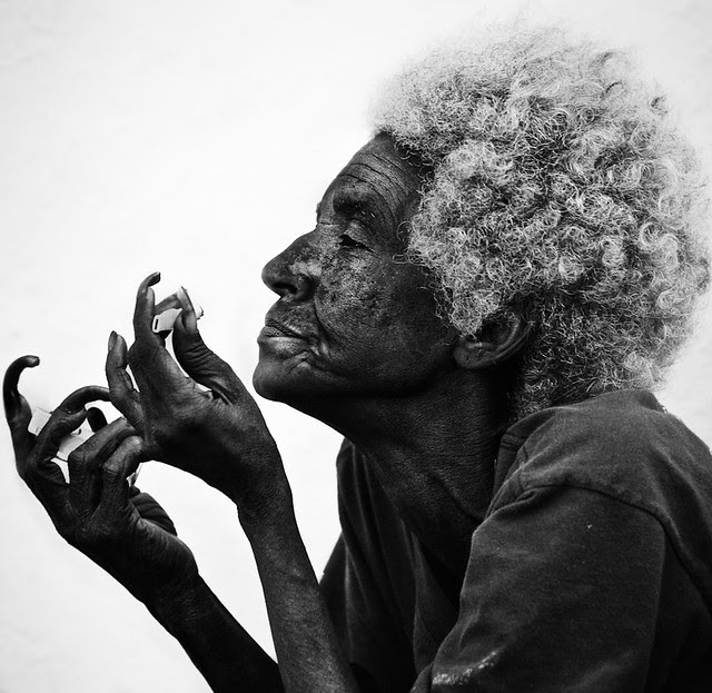 Black-and-White-Portraits-Of-Homeless-People