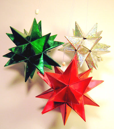 折り紙でつくる ほっこりかわいいクリスマスツリー 飾り Izilook