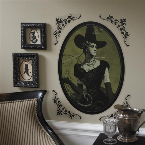 vintage Halloween decorations, vintage Halloween, vintage blog, 1950s Halloween, Halloween decor, Halloween decorations, 1940s Halloween, antique Halloween decorations, Halloween trends, vintage Halloween costumes, retro Halloween, Halloween pin-up girl