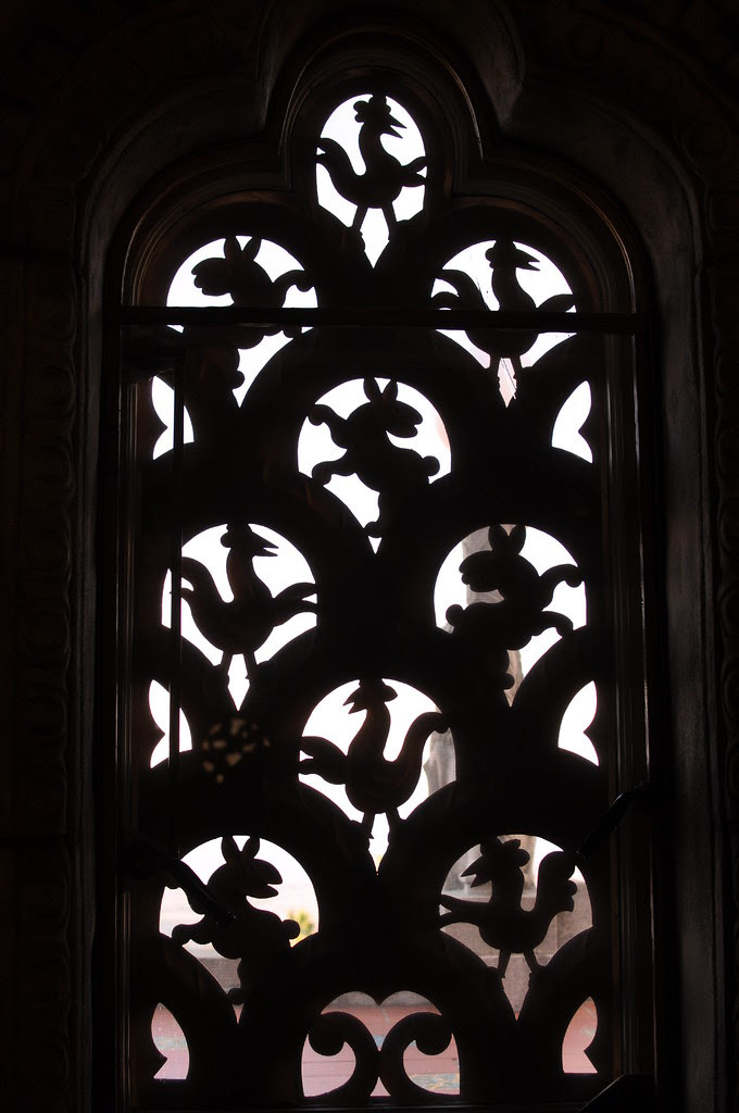 Hearst Castle bedroom window decoration