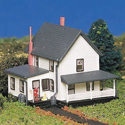 Bachmann Farm House - N Scale