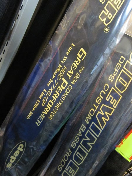 入荷情報 Depsから巻き物系スペシャルロッド Hgc 77xs Gp The Boa Constrictor Gp ボアコンストリクターgp が入荷しました White Bass News