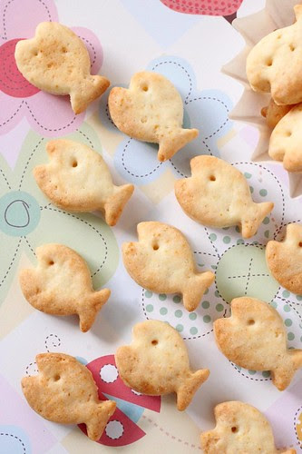 Cream Crackers 4