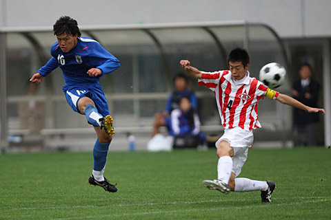 信州スポーツ写真館 高校サッカーの注目選手