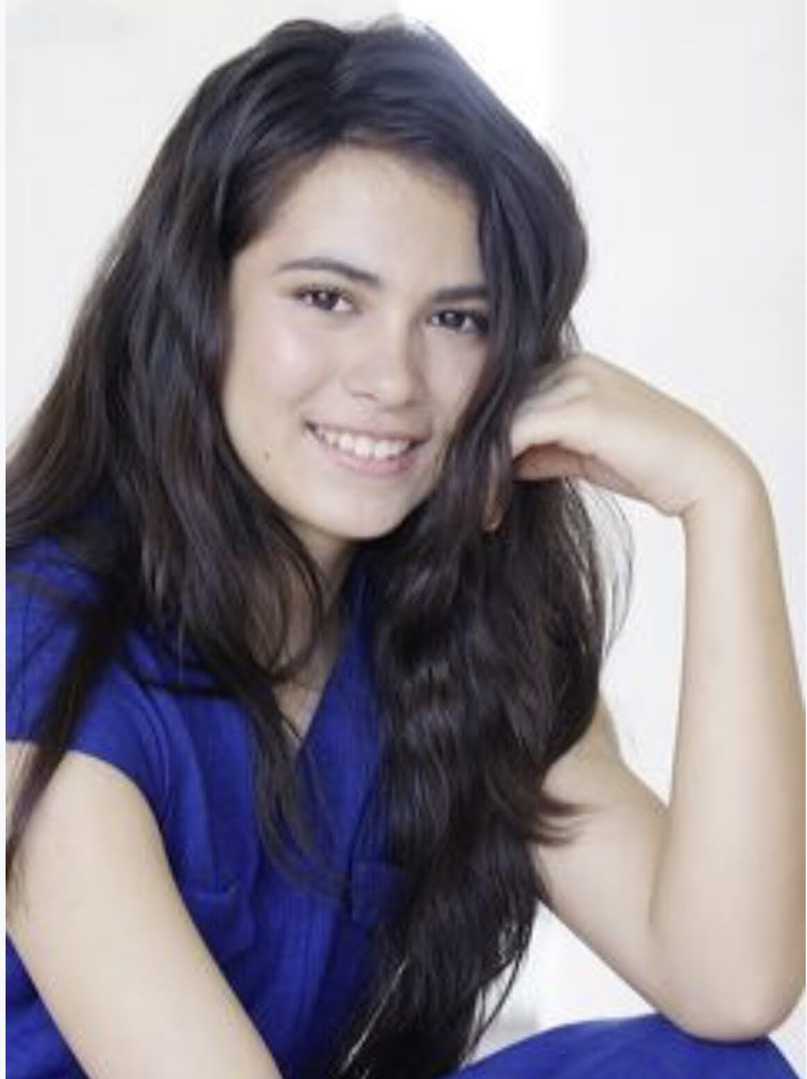 Angelina I Our Talent 外国人モデル事務所 フレームイン