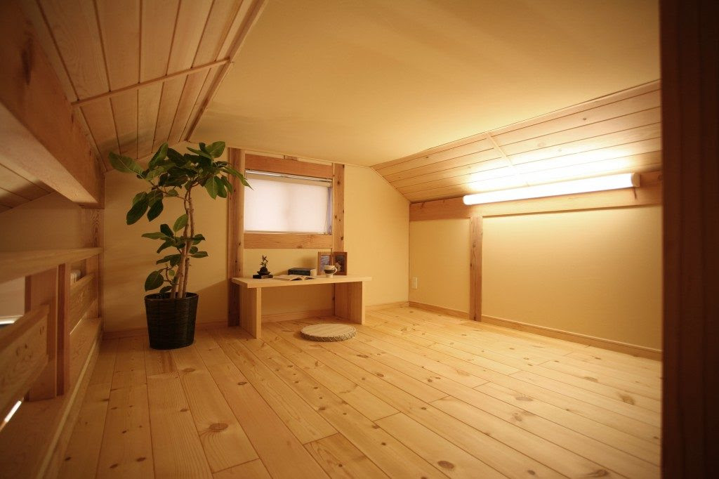 屋根裏部屋にロマンを 美しい人になる 家元の家