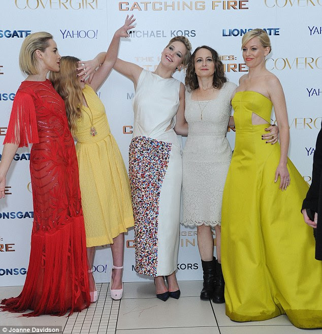 There's always time for fun! Lawrence with Elizabeth Banks, Jena Malone, Willow Shield and producer, Nina Jacobson