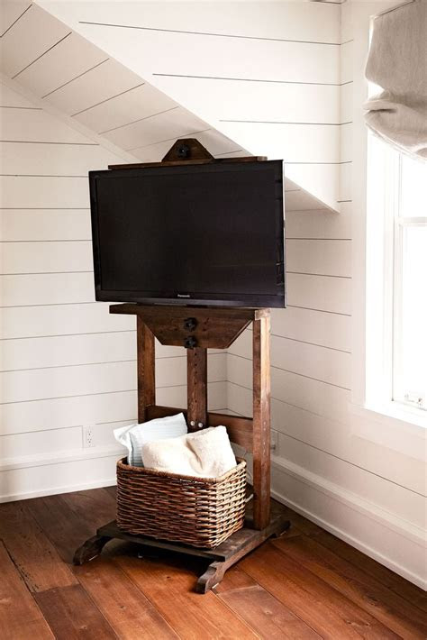 woodworking plans for flat screen tv stand