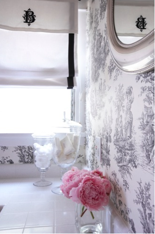 black and white wallpaper border. The white fabric roman shade