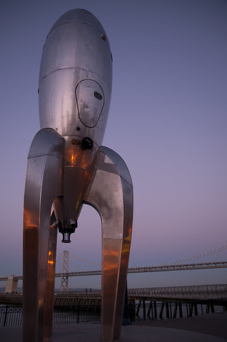 Raygun Gothic Rocketship