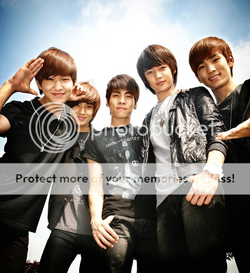sexy SHINee Pictures, Images and Photos