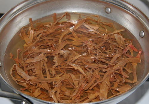 Lạ miệng miến nấu nghêu, măng khô