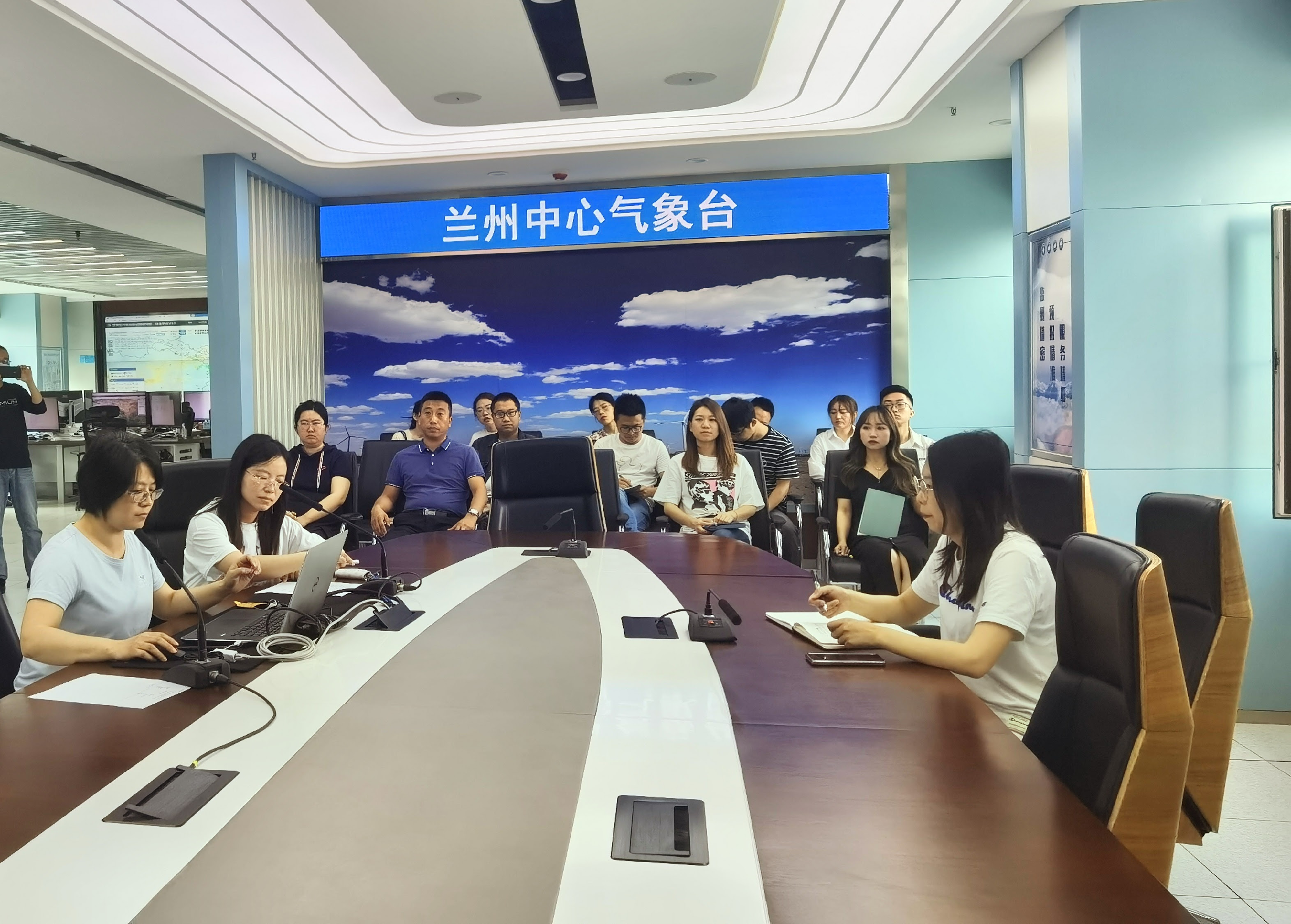 甘肃省气象局 省局召开暴雨天气预报服务经验交流视频会