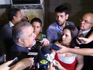 Vice-governador Márcio França conversou com jornalistas após reunião (Foto: Orion Pires/G1)