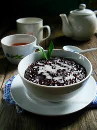 Membuat Bubur  Ketan  Hitam  NurLindaYani12