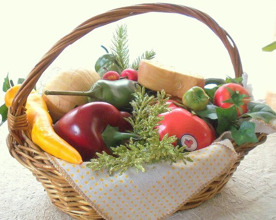 Centerpiece, 'Spice It Up Veggie' Table Arrangement, Handcrafted