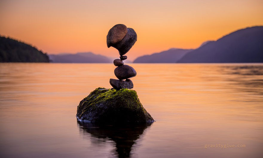http://www.boredpanda.com/gravity-stone-balancing-michael-grab/?image_id=gravity-stone-balancing-michael-grab-10.jpg http://www.boredpanda.com/gravity-stone-balancing-michael-grab/?image_id=gravity-stone-balancing-michael-grab-10.jpg