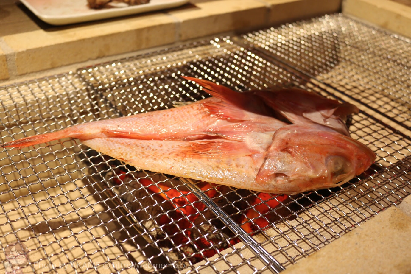 A 新橋に銭函バーベキューが誕生 海鮮炭火焼きが楽しい居酒屋 あかめ女子のwebメモ