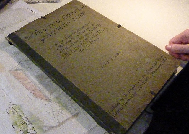 P1040434-2012-01-26-Young-ICA-SE-tour-Historical-Concepts-Architects-Architect-Books