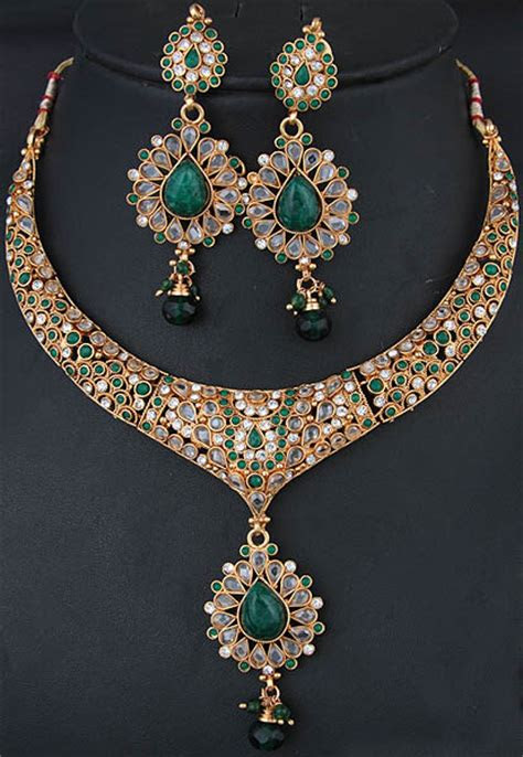Your gold is really an alloy, or mixture of me. Emerald Green Jewelry