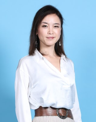 作 デイヴィッド ヘイグ 訳 小田島恒志 小田島則子 演出 鵜山 仁 Cast ジェイムズ スタッグ博士 加藤健一 アーヴィング クリック大佐 山崎銀之丞 ドワイド D アイゼンハワー大将 原 康義 文学座 ケイ サマスビー 加藤 忍 アンドルー カーター