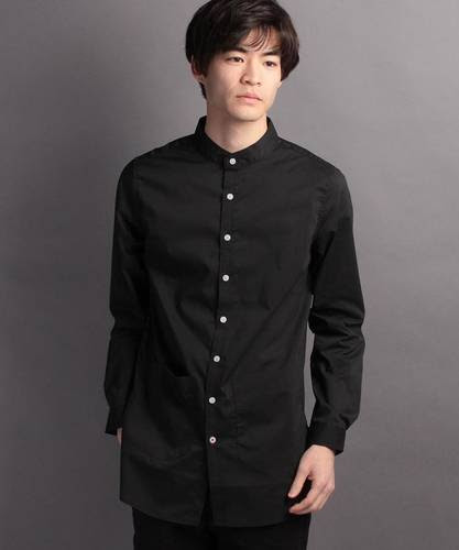 黒 ブラックのロングシャツのメンズコーディネート 着こなし