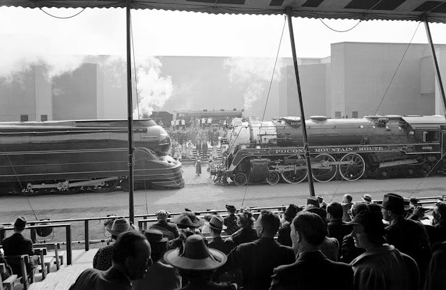 World's Fair, railroad pageant. Final curtain, May 27, 1939.
