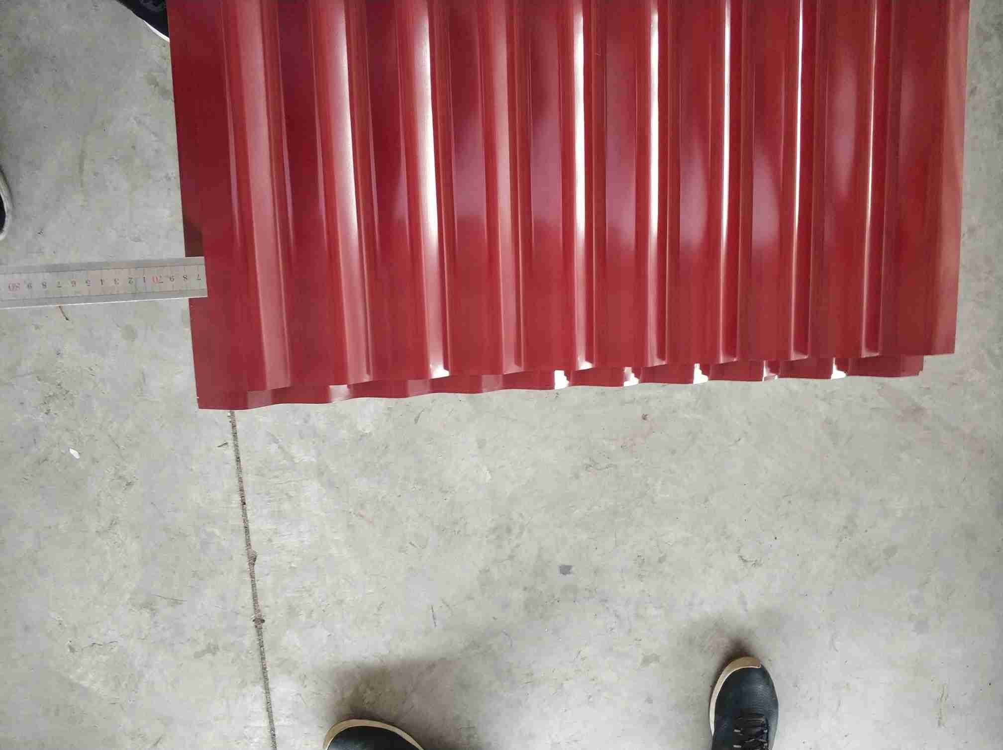 Lembaran Atap Bergelombang 17mm Pra Dicat 20mic Zinc Lembaran Atap Bergelombang 17mm Pra Dicat 20mic Zinc