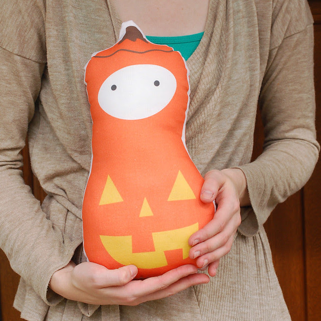 Jornöts Halloween Plush // Wild Olive