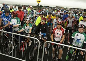 2009 Flashback: Sarah & I at 50k start