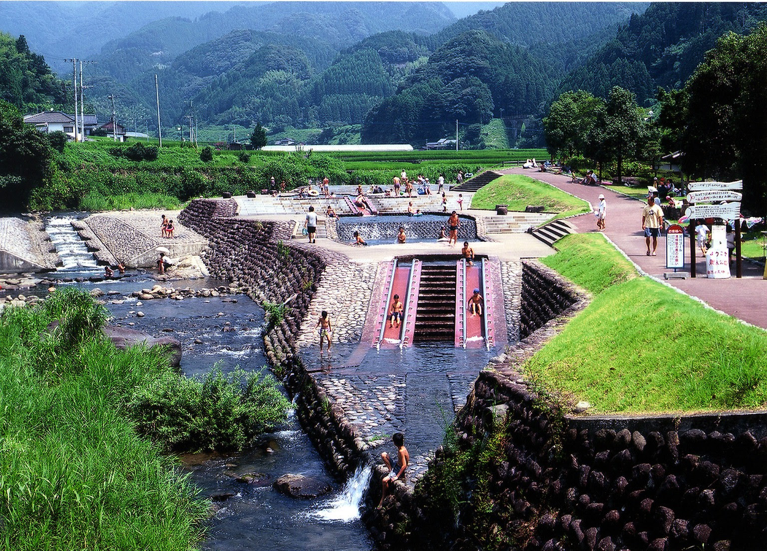 棚田親水公園プール開き ひたひこブログ