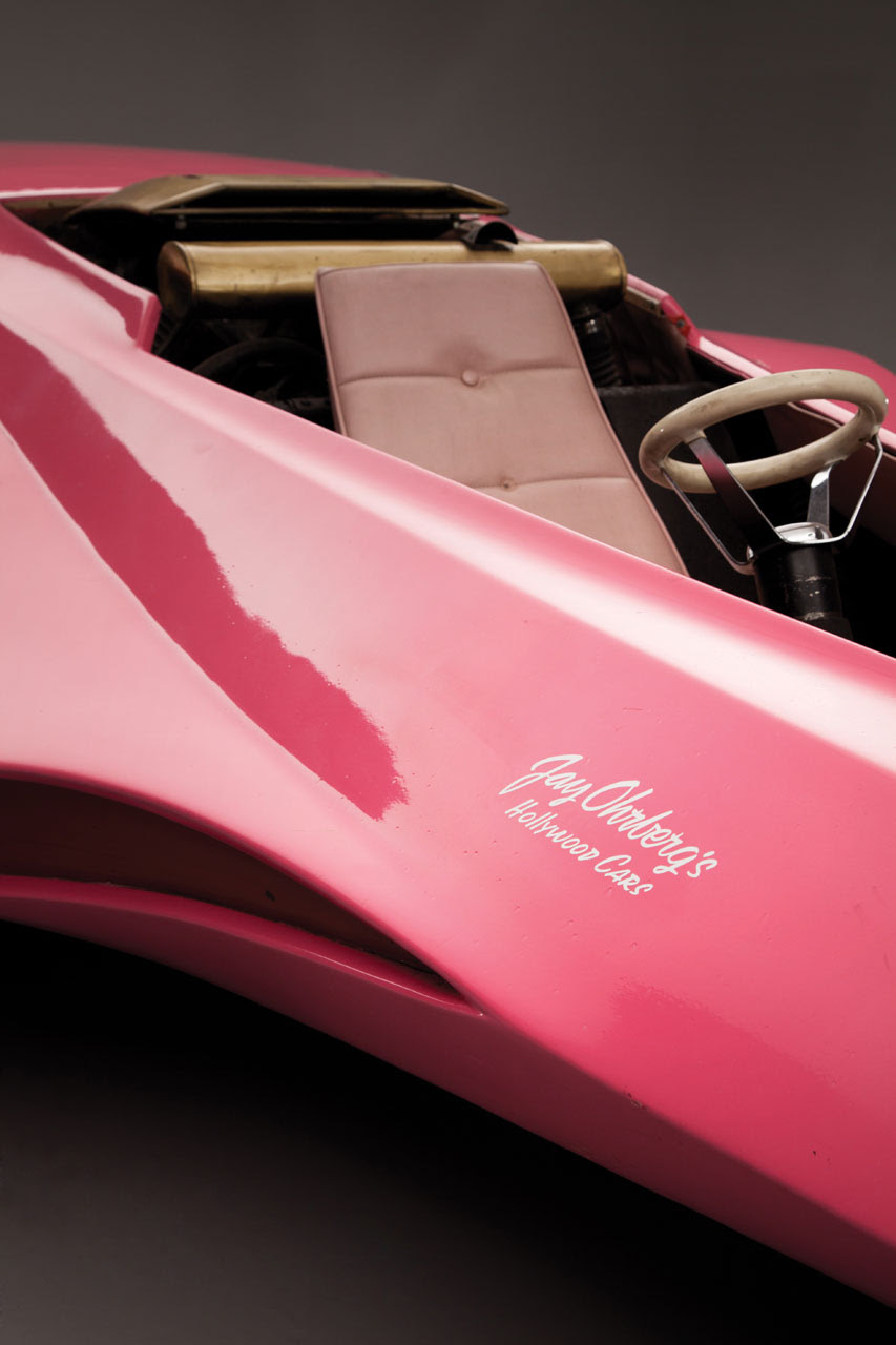 ピンクパンサーの車売ります Panthermobile Goes To Auction Wagamamaya