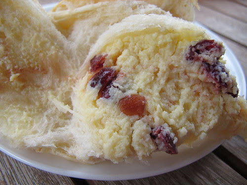 Cranberry Cream Cheese Buns