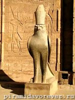 Бог Гор - покровитель фараона в облике сокола - Египетские пирамиды  навсегда!