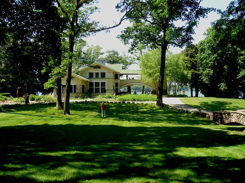 Fred B. Jones House in Delavan, Wisconsin
