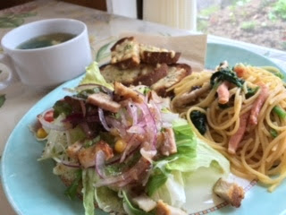 野尻湖フレンドリーさんのランチ 北信州信濃町 欧風料理の宿 マウンテンリゾート マルガンタ