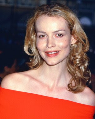 SAFFRON BURROWS 16X20 COLOR PHOTO