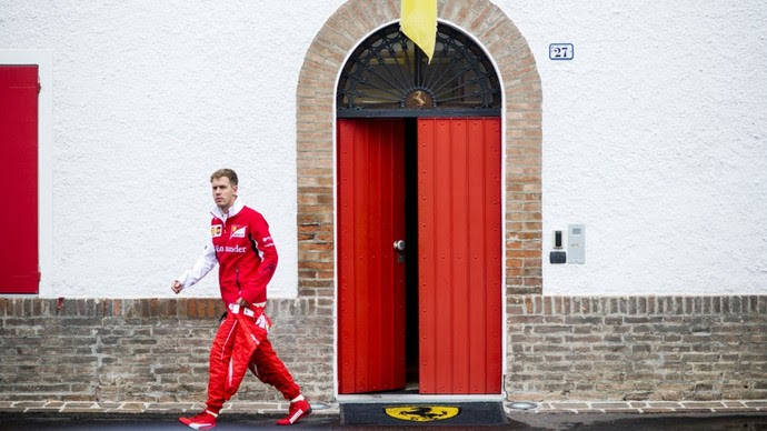 O tetracampeão Sebastian Vettel é a grande aposta da Ferrari para a temporada 2015 (Foto: Divulgação)