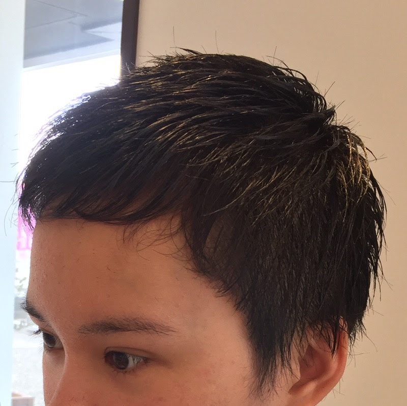 坊主女子 海外で増えているバズカットを金沢で Comon コモン の公式サイトです 健康でナチュラルキレイなスタイル金沢の美容室comon Comon コモン の公式サイトです 健康でナチュラルキレイなスタイル金沢の美容室comon