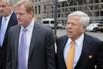 Goodell, Kraft Talk Up Possibility of Teams in LA, London