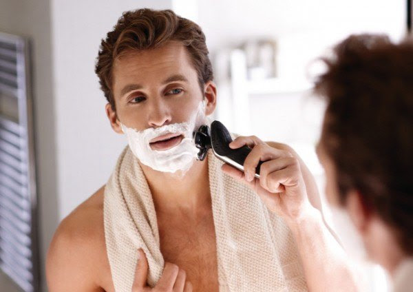 10-trucos-para-ser-mas-guapos-cuida-tu-afeitado